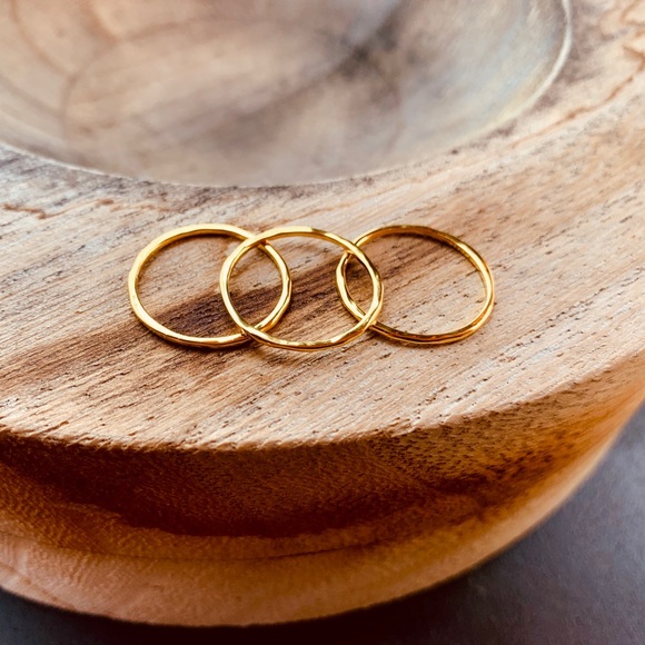 Gorjana Jewelry - Gorjana G Ring Set (set of 3) (gold)